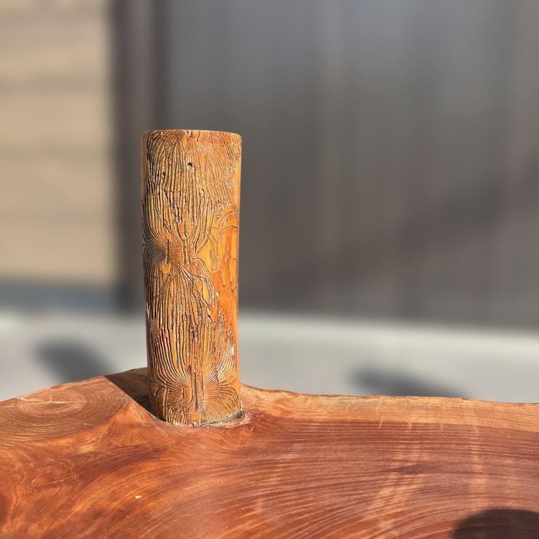 木製テーブル 自然な形状