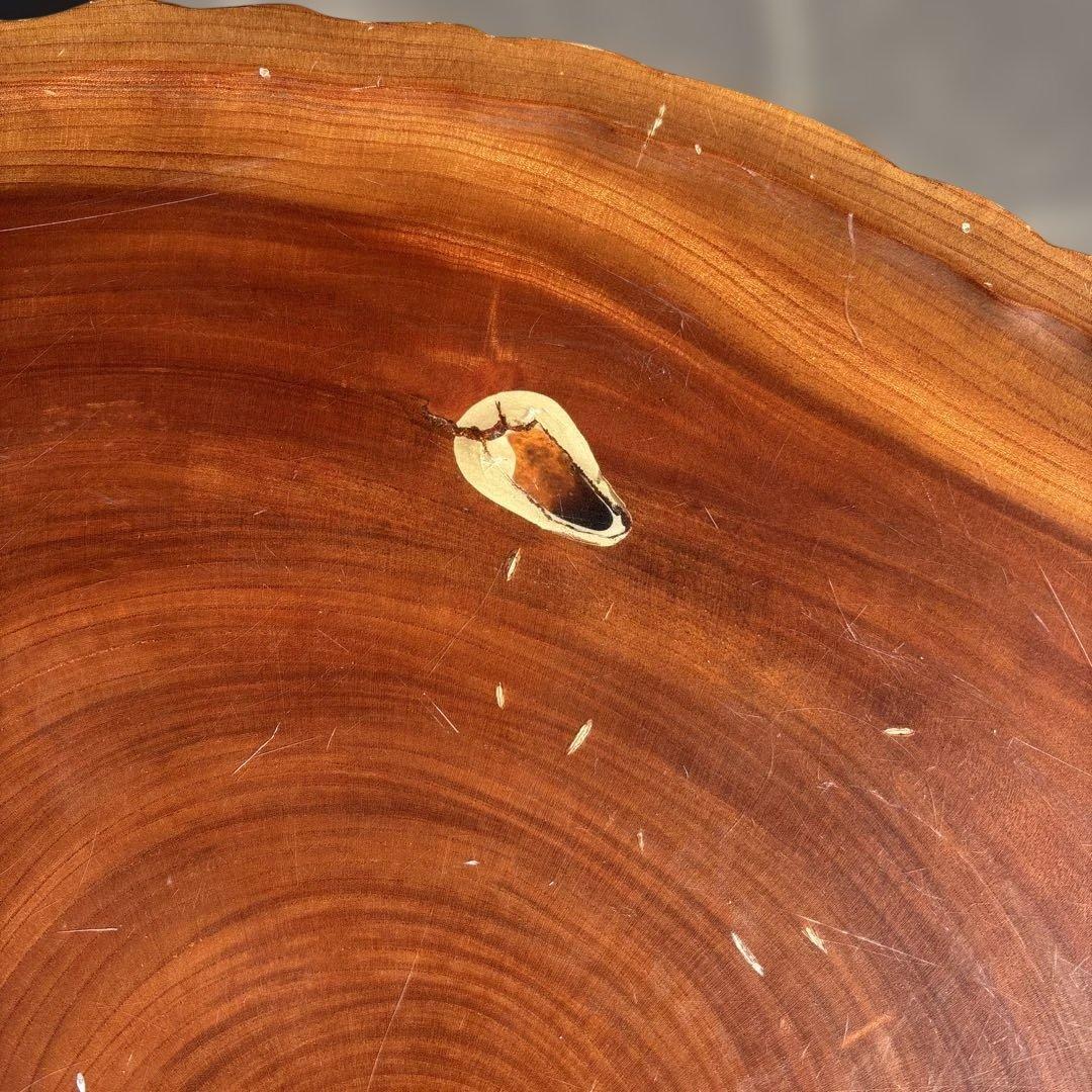 木製テーブル 自然な形状