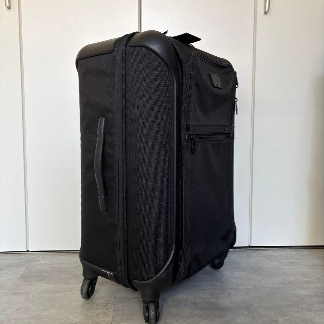 激レア美品！大容量TUMI トゥミ　ライトウェイト　ミディアムキャリーケース