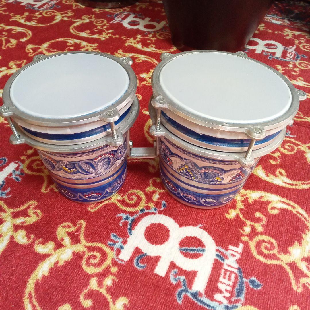 打楽器　民族楽器　パーカッション　ボンゴ　ダラブッカ