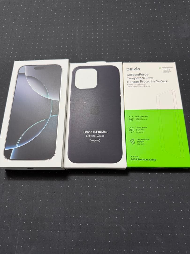 Apple iPhone 16 Pro Max 256GB ホワイトチタニウム