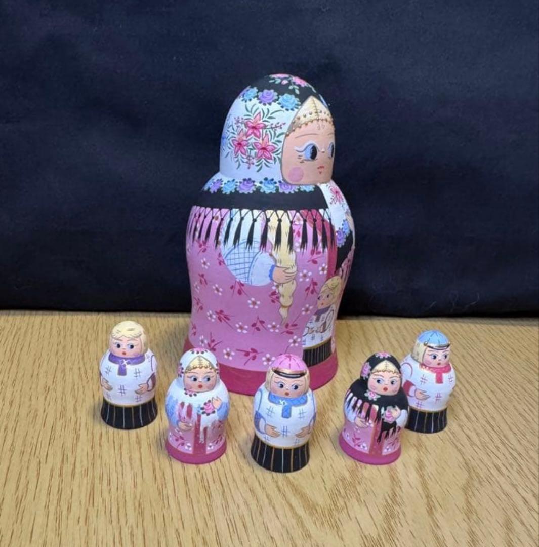 新品　ロシア　アーティスト　ダリア　ミッチィナ作品。マトリョーシカ。6体。