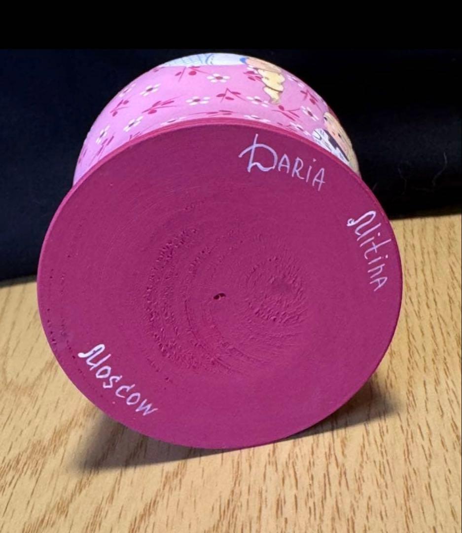 新品　ロシア　アーティスト　ダリア　ミッチィナ作品。マトリョーシカ。6体。