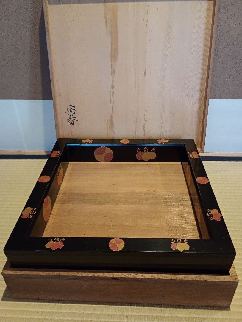 【茶道具】高台寺蒔絵炉縁　塗師宗春作　金蒔絵炉縁　炉縁113