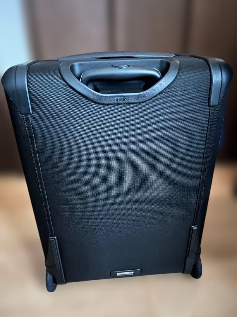 美品 TUMI キャリーケース 220211D2U 2輪　黒ナイロン