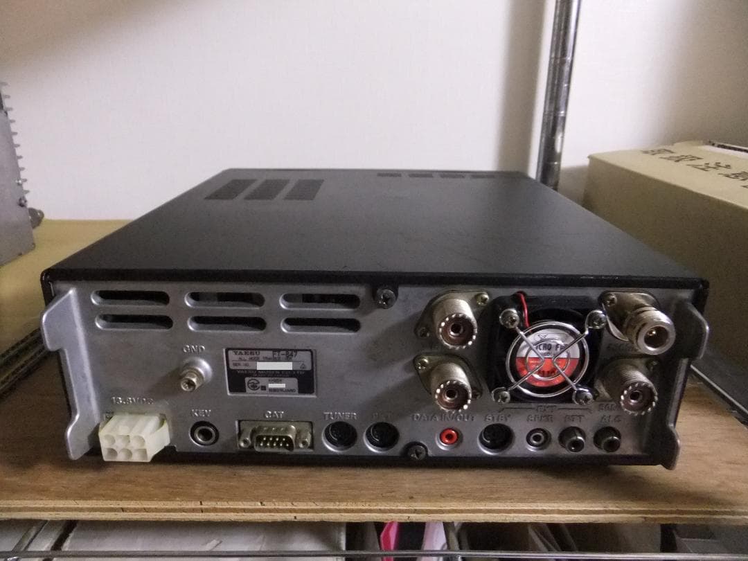 ☆ヤエス　HF～430MHz帯オールモード機　FT-847（現状渡し）☆