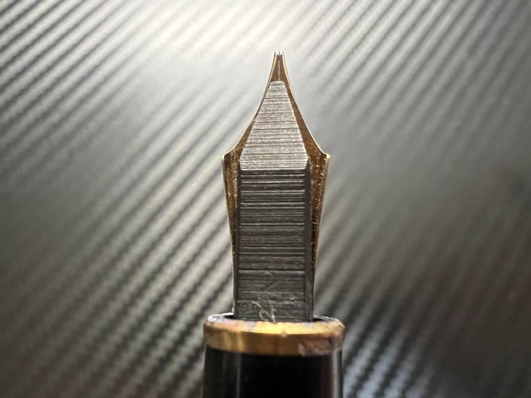 モンブラン マイスターシュテュック 144 万年筆 全金 ブラック F 細字