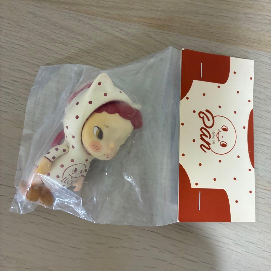 SooyaStudio Lucky Red BeanBanフィギュア