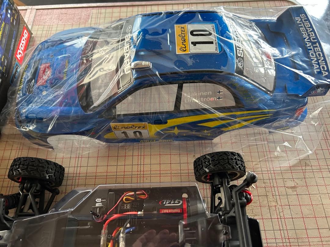 京商 4WD フェーザーMk2レディセット スバル インプレッサ