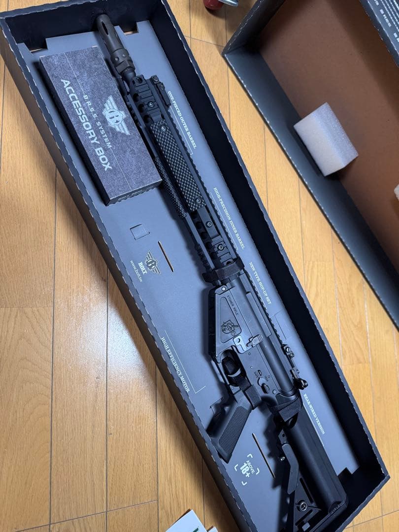 SR47 URX3.1 B.R.S.S.BOLT電動ガン