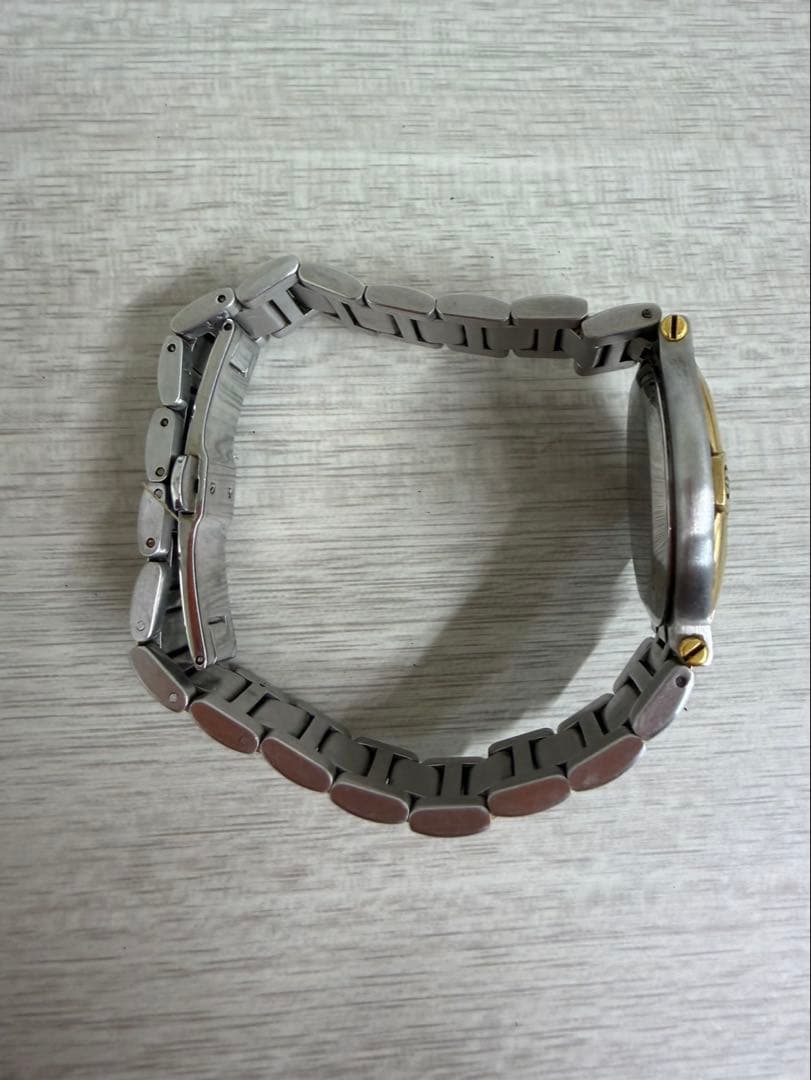 GUCCI 9000M 腕時計 動作未確認