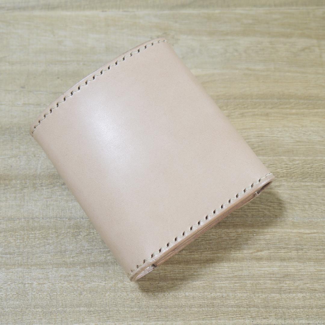 ヌメ革　栃木レザー　サドルレザー　コンパクトウォレット　三つ折り　生成り