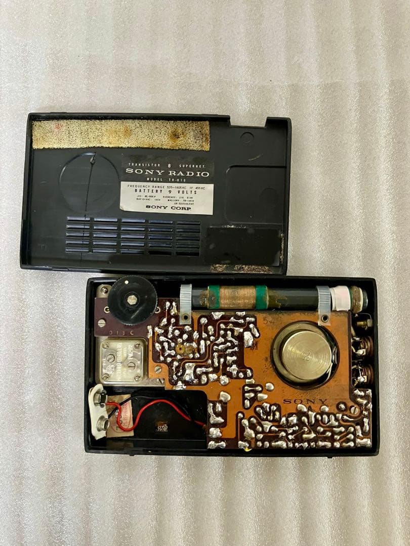 動作品　トランジスタラジオ SONY TR-810 昭和レトロ 当時