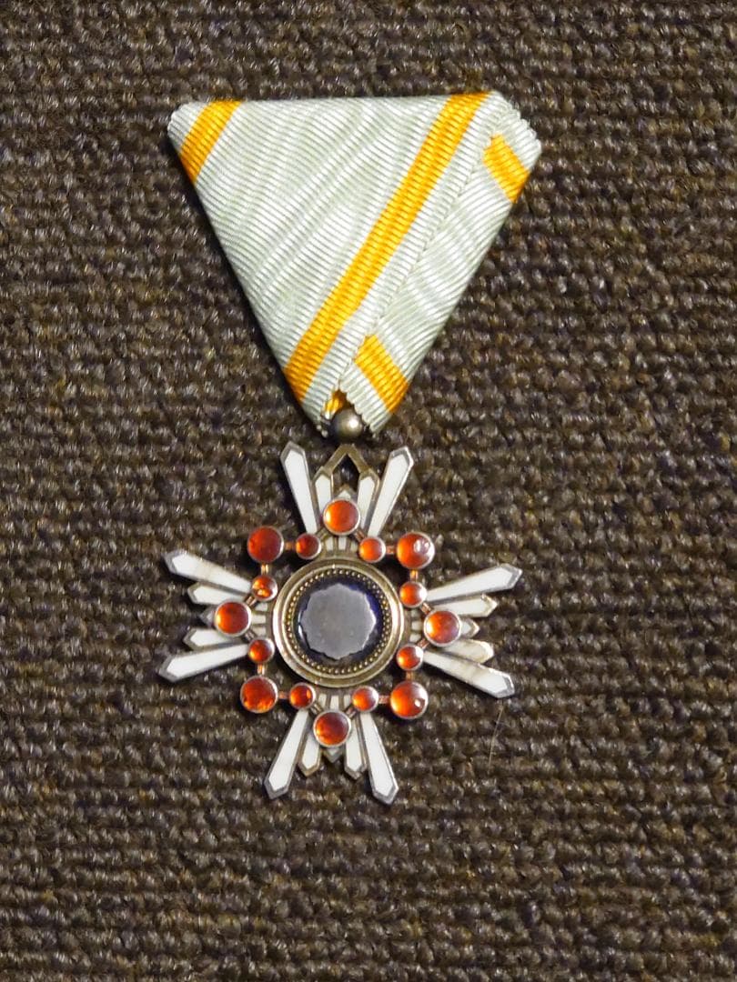 旭日章　5等6等　瑞宝章　5等6等