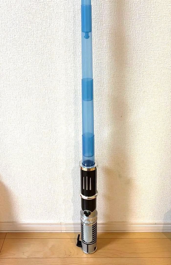 【ディズニーワールドのハリウッドスタジオで購入】青色ライトセーバー LED搭載