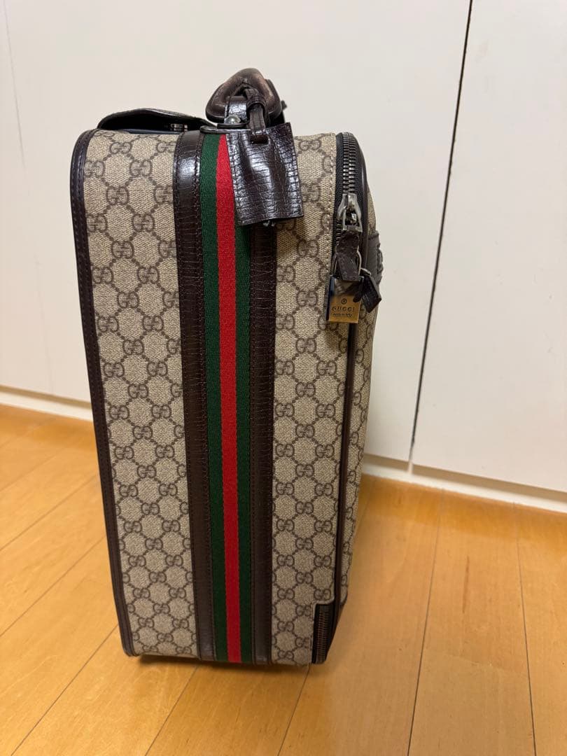 GUCCI キャリーケース スーツケース