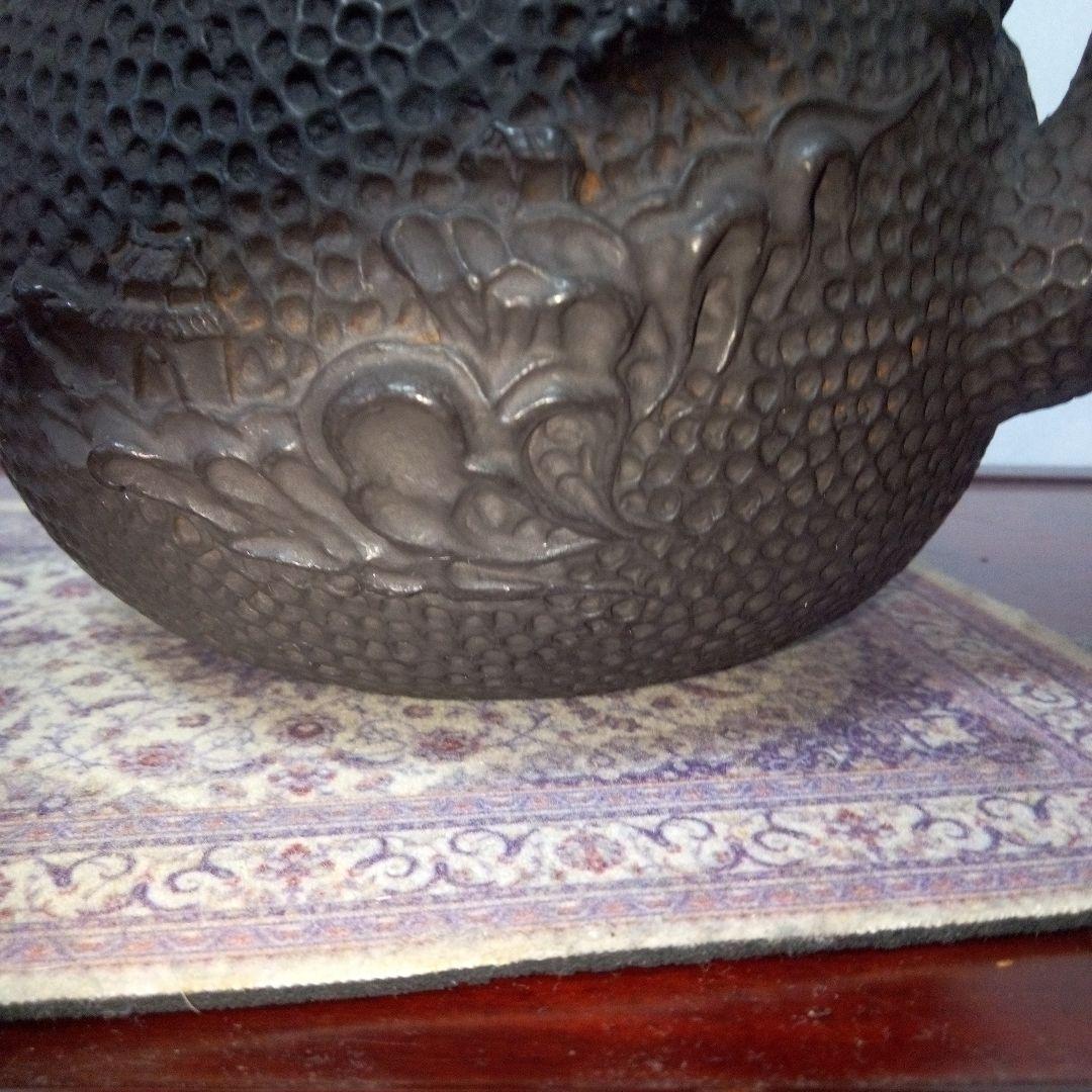 亀文堂　鉄瓶　楼閣廊紋様