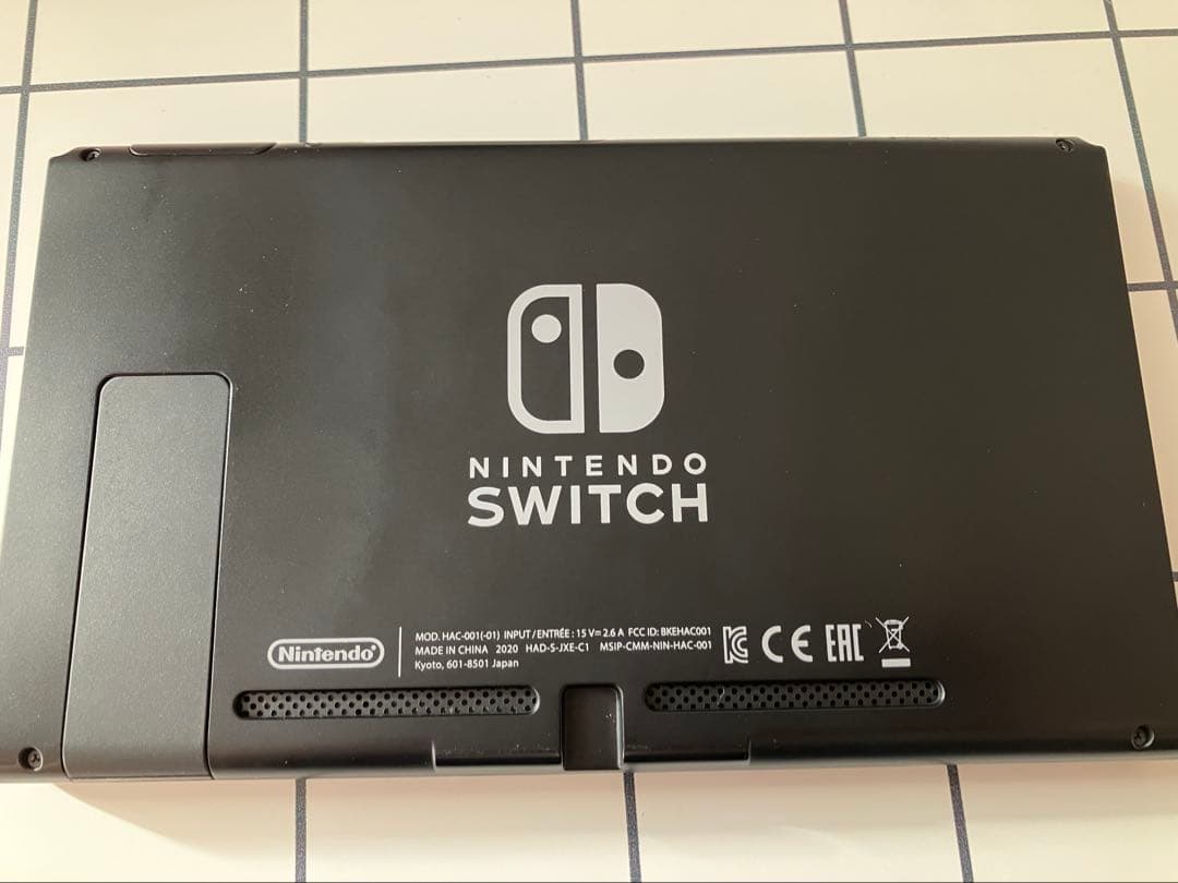 【付属品完備・おまけ付】Nintendo Switch 本体ネオンブルー/レッド