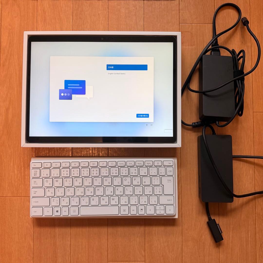 SurfacePro9＆デザイナーコンパクトキーボード & Dock