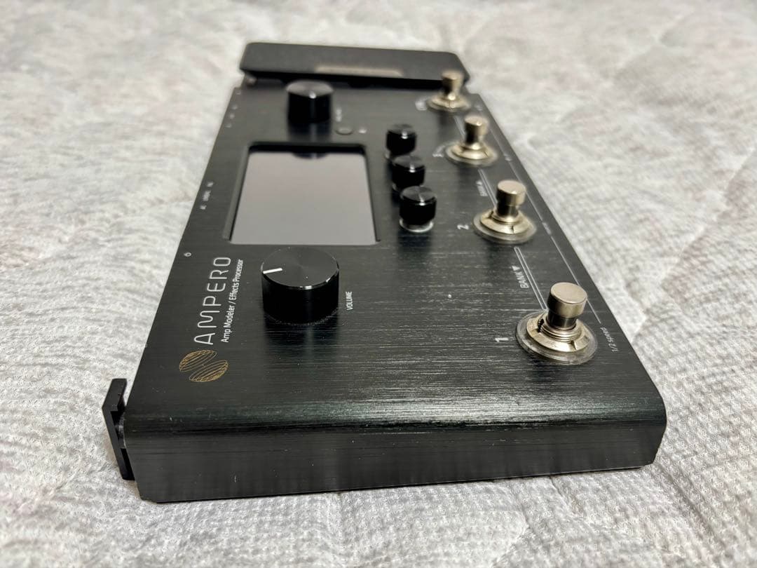 Hotone Ampero ギターエフェクター