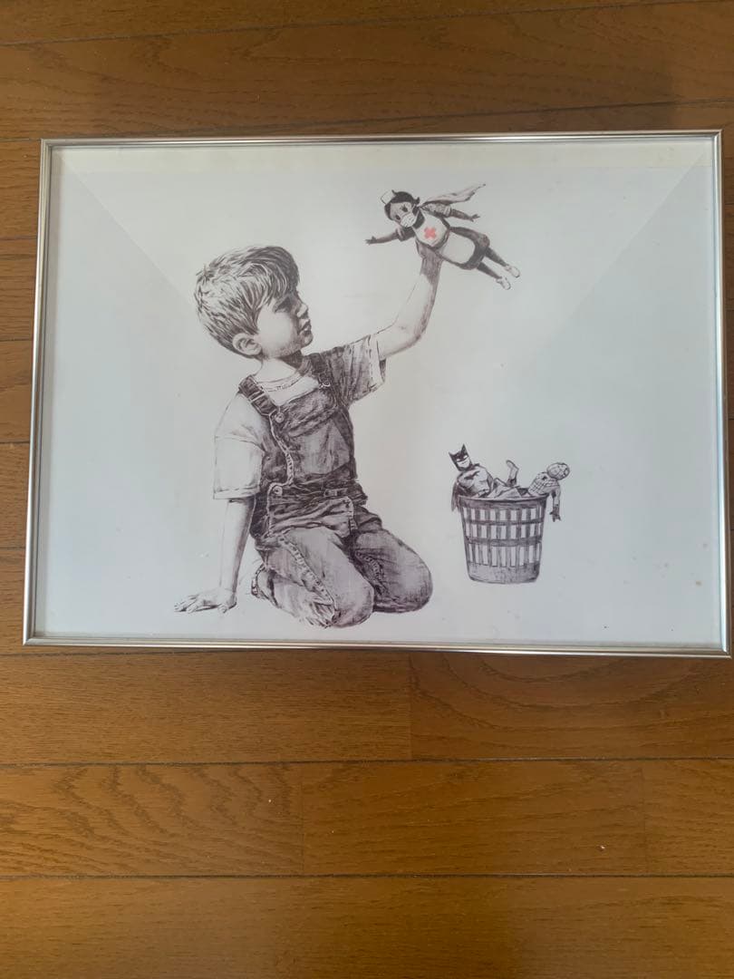 ストリートアート 子供とおもちゃの絵画