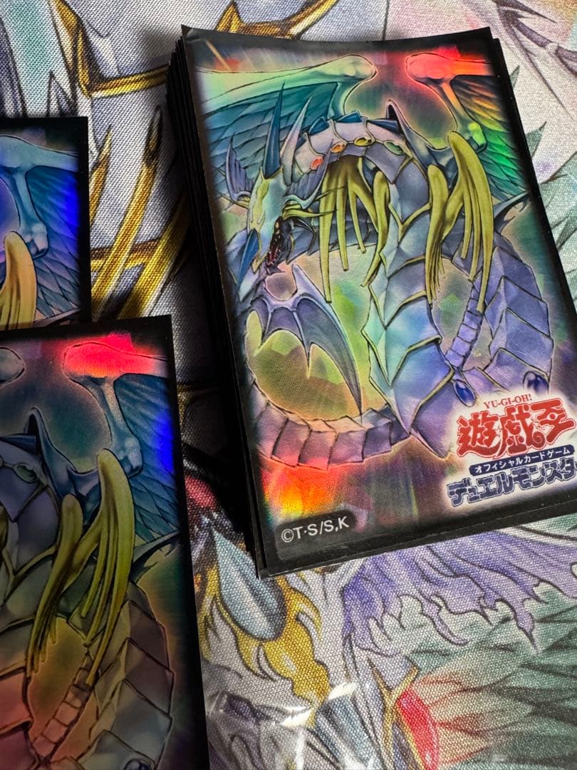 究極宝玉神 レインボー・ドラゴン スリーブ　遊戯王　 スリーブ　70枚