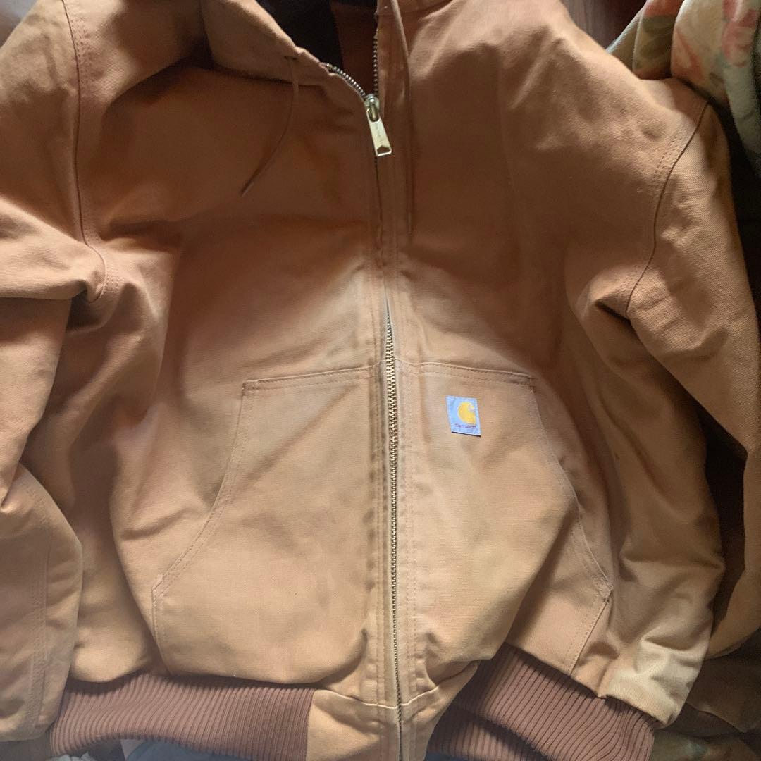 Carhartt ブラウン フード付きジャケット