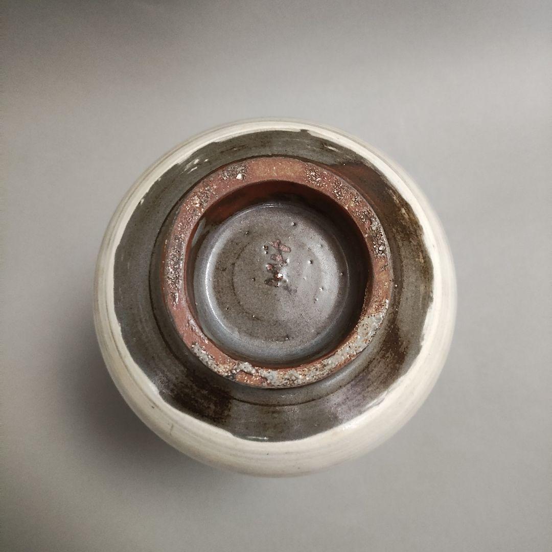 黃圭菫　鶏龍山遊魚文酒瓶　鉄絵徳利　花瓶　花入　李朝