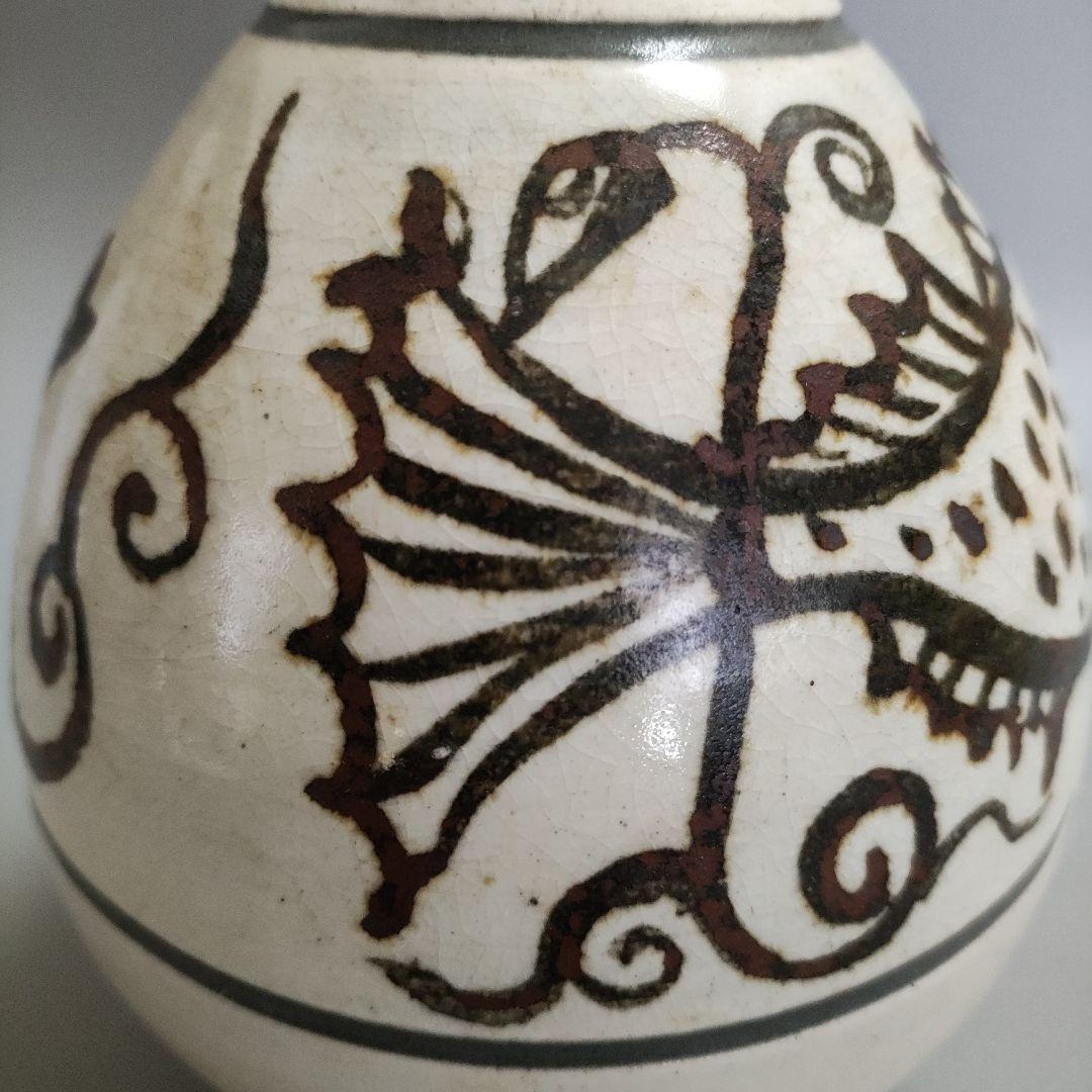 黃圭菫　鶏龍山遊魚文酒瓶　鉄絵徳利　花瓶　花入　李朝