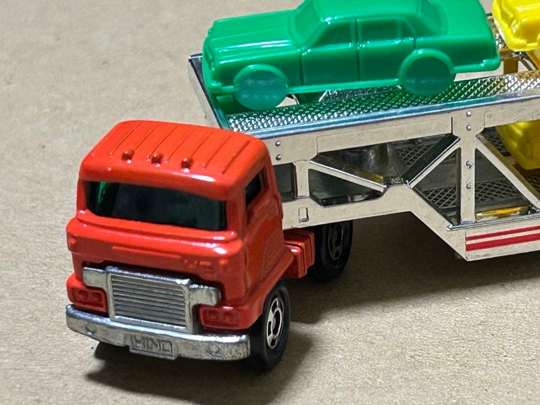 ロングトミカ カートランスポーター