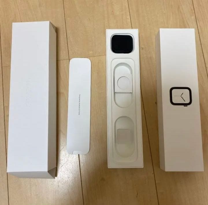 Apple Watch series4 44mm GPS スペースグレイ　本体