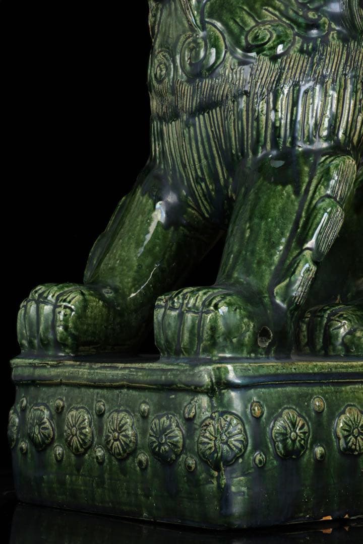 中国古玩 緑釉 獅子像 狛犬 フー犬 フードッグ 古陶磁器 大型62㎝ 古美術