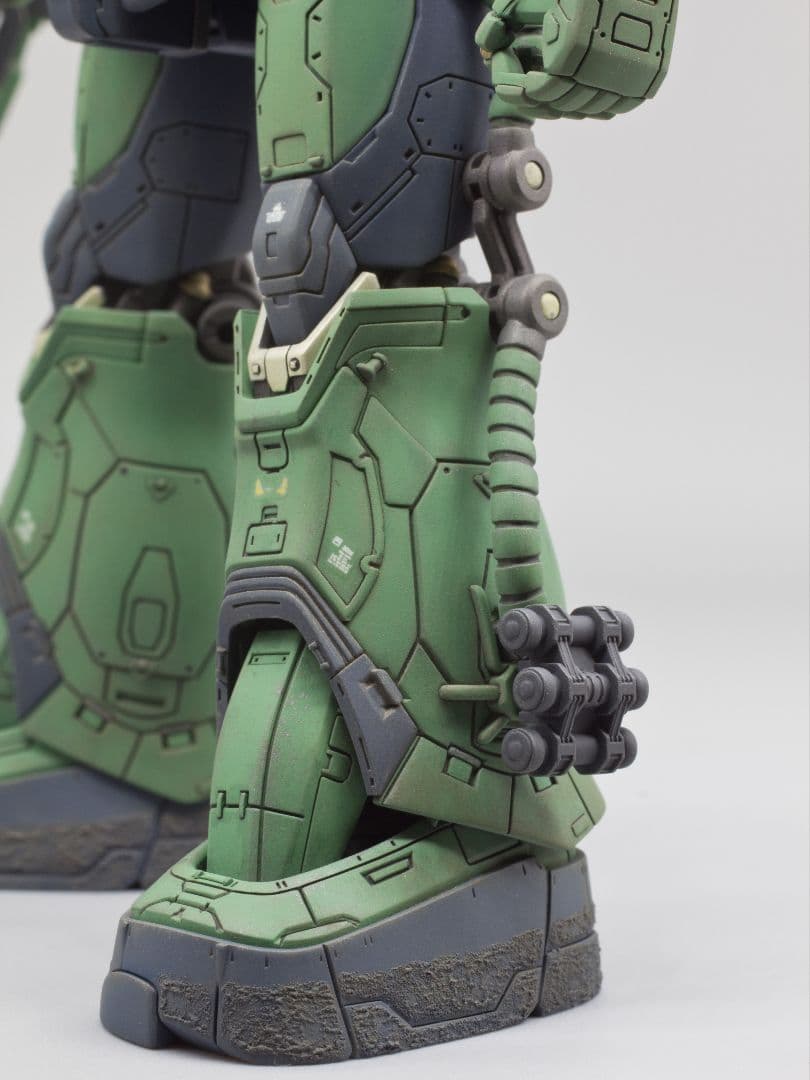 「復讐のレクイエム」HG 1/144 ザクII F型チャブス機　全塗装 完成品