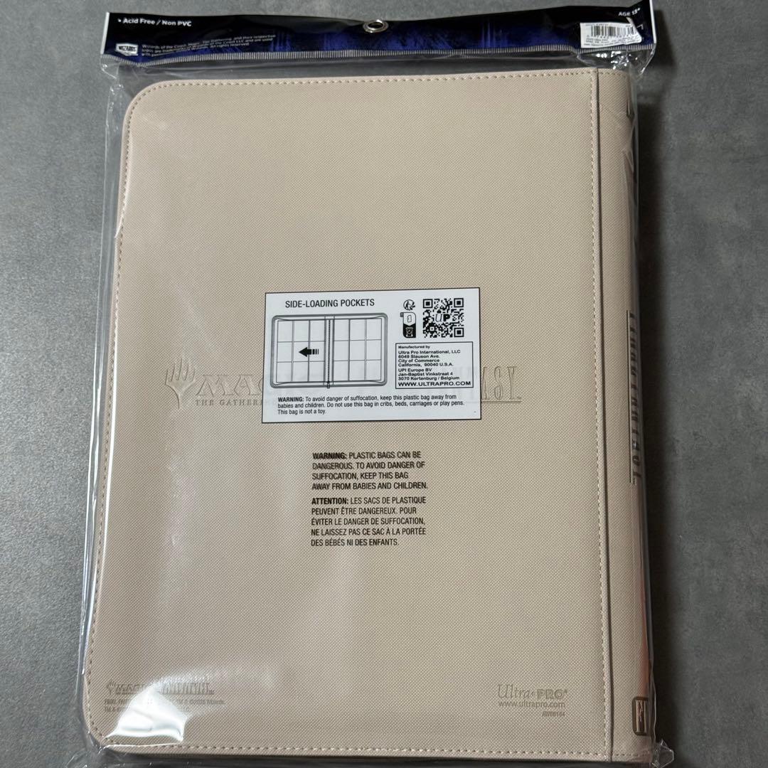 【UltraPro】クラウド・セフィロス バインダー MTG•FF ウルトラプロ