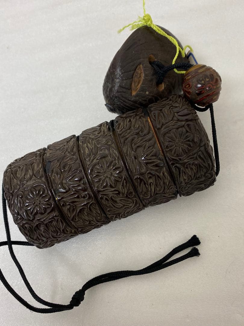 3-3247 推黒印籠・緒じめ玉、根付