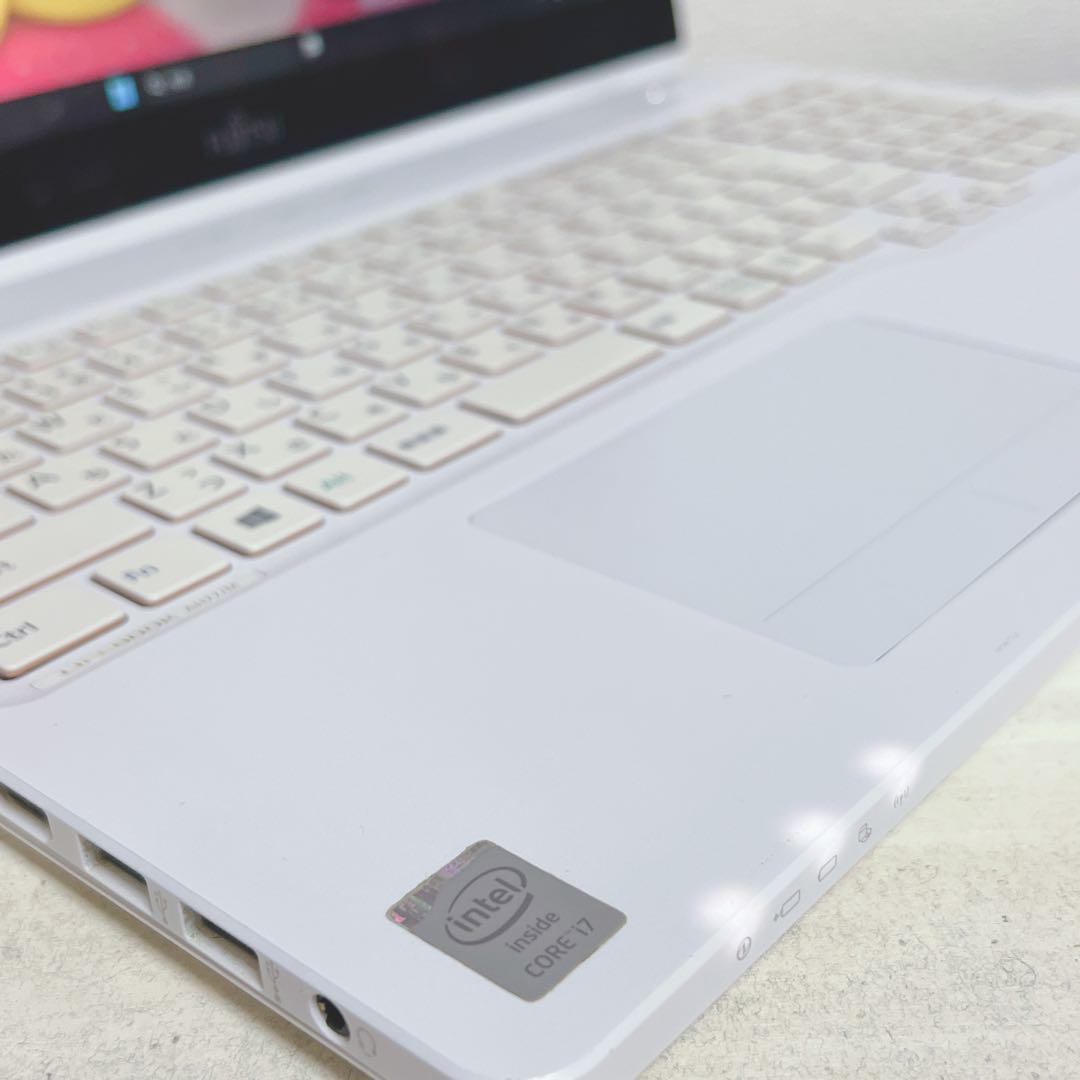 綺麗、高速SSD、i7、イラレ&オフィス2021、メモリ8G