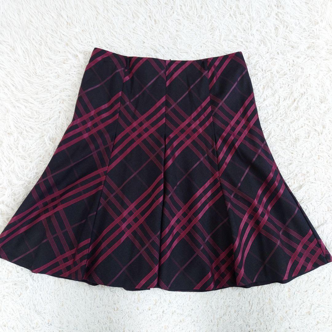 希少大きいサイズ　バーバリーロンドン　ウールフレアスカート　絹混　チェック　48