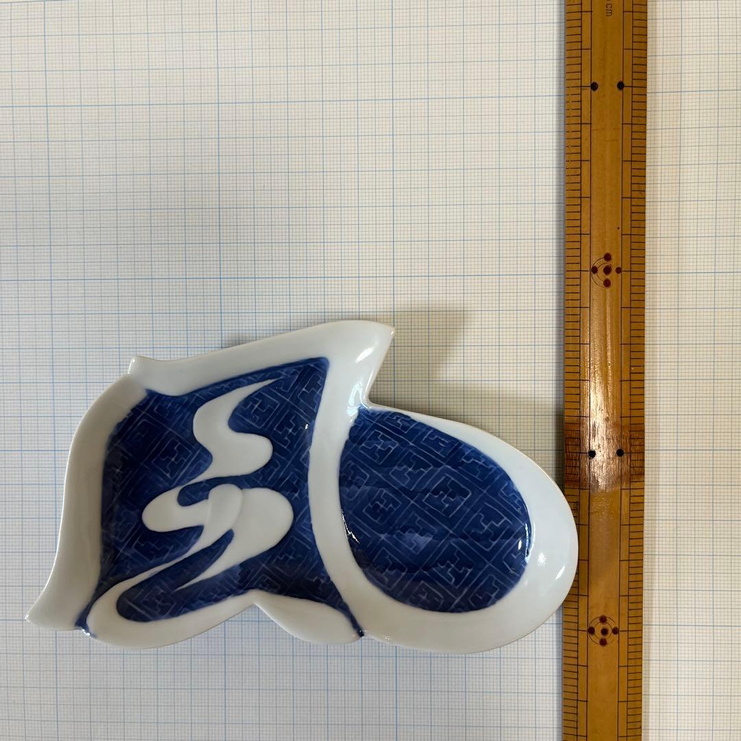 『風の字』型染付け磁器向付皿5枚セット 木箱付きセット NO.1