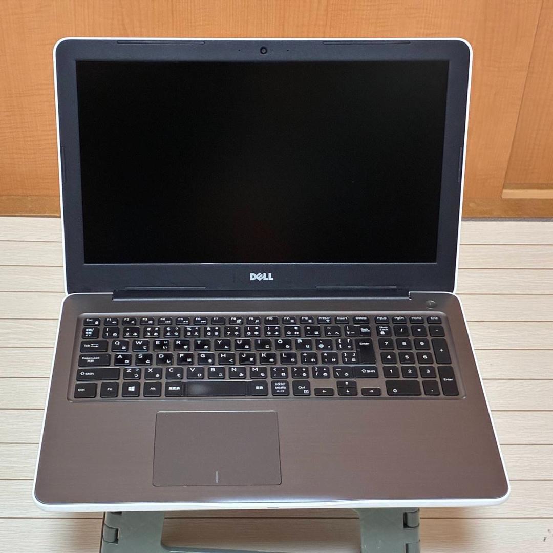 Windowsノート本体 DELL Inspiron 15 5567