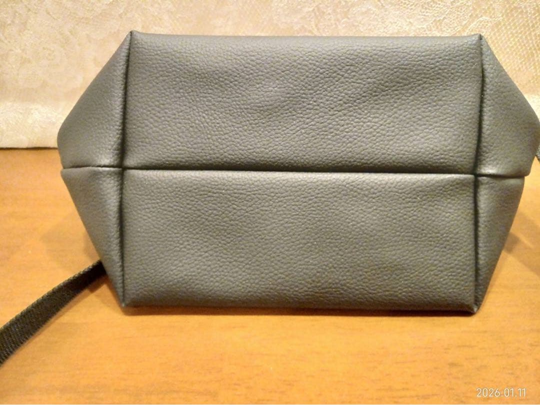 【美品】ファミリアfamiliar　ショルダーバッグ　☆レア商品⭐︎