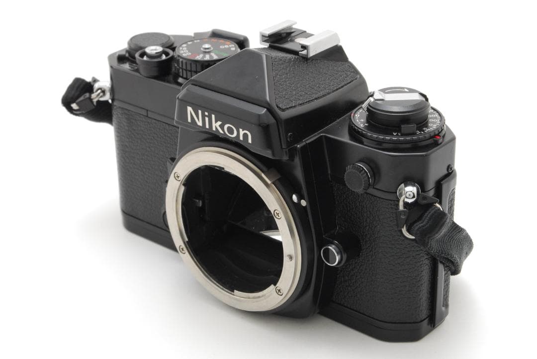 【美品】 ニコン Nikon FE ボディ