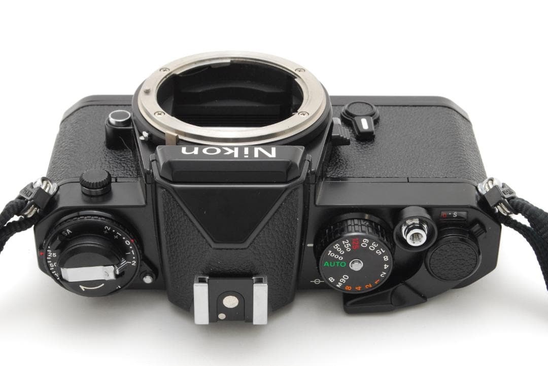 【美品】 ニコン Nikon FE ボディ