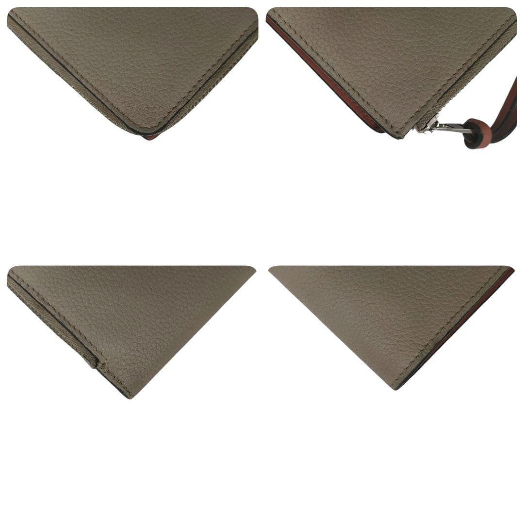 ロエベ　折り財布　スリムジップバイフォールドウォレット　アナグラム　ベージュ