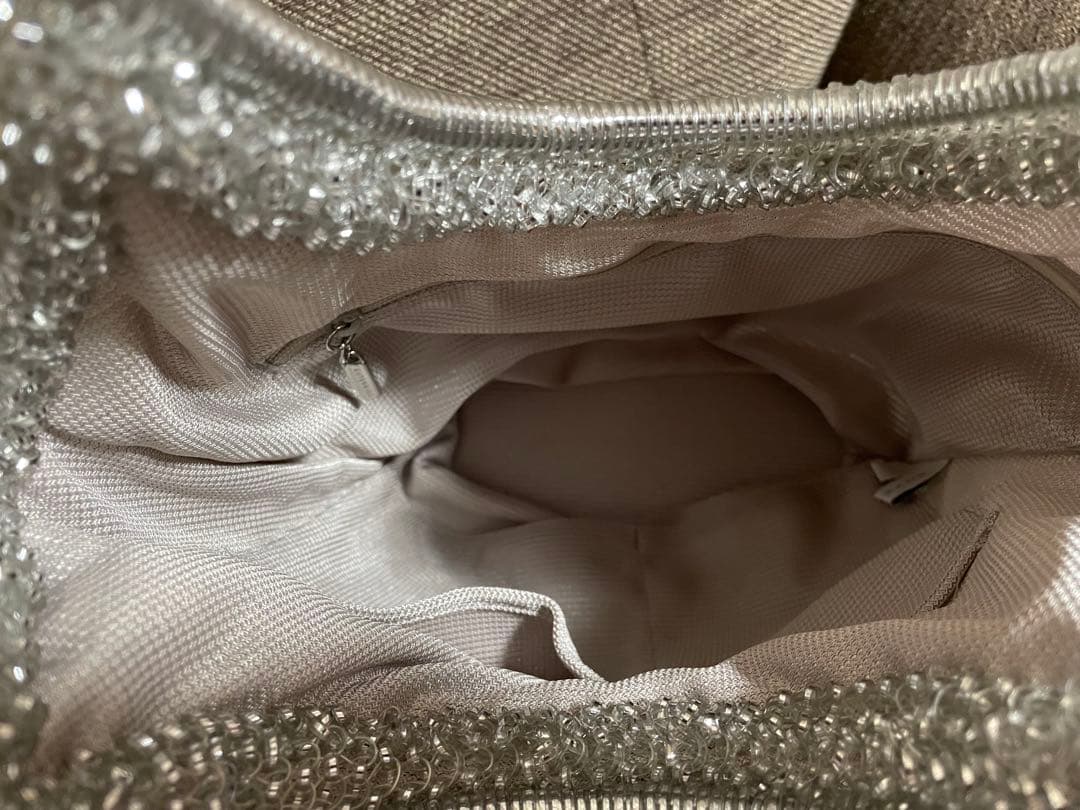 アンテプリマ シルバー バック