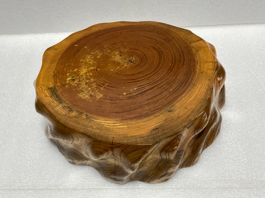 木製花台座、光沢仕上げ 自然木目の台座