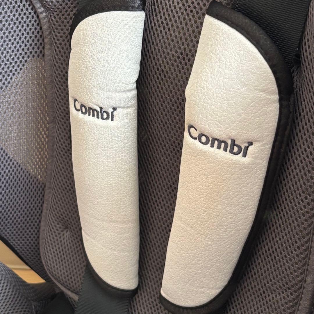 【超美品】コンビ ジョイトリップエアスルーエアー GCジュニアシート グレー