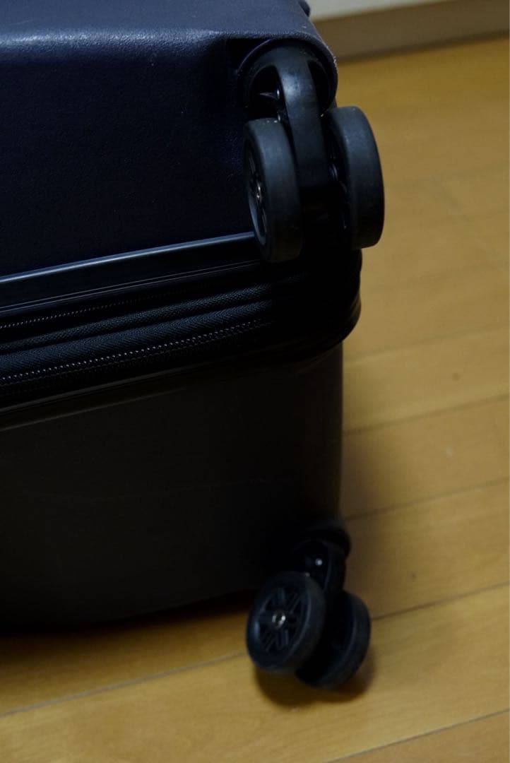 DELSY XXLスーツケース