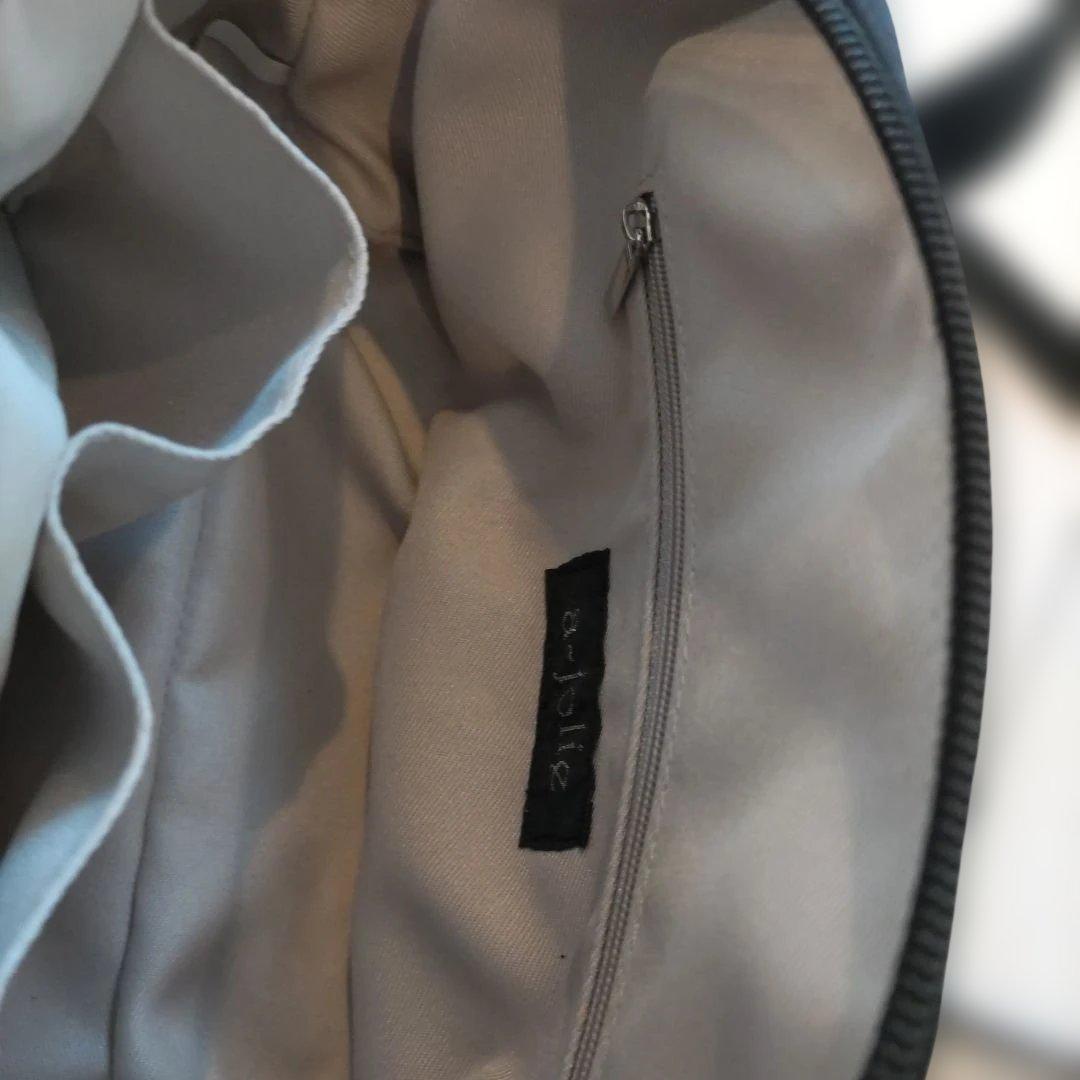 【a-jolie-アジョリー】パール装飾 ハンドバッグ 黒　ショルダーベルト付き