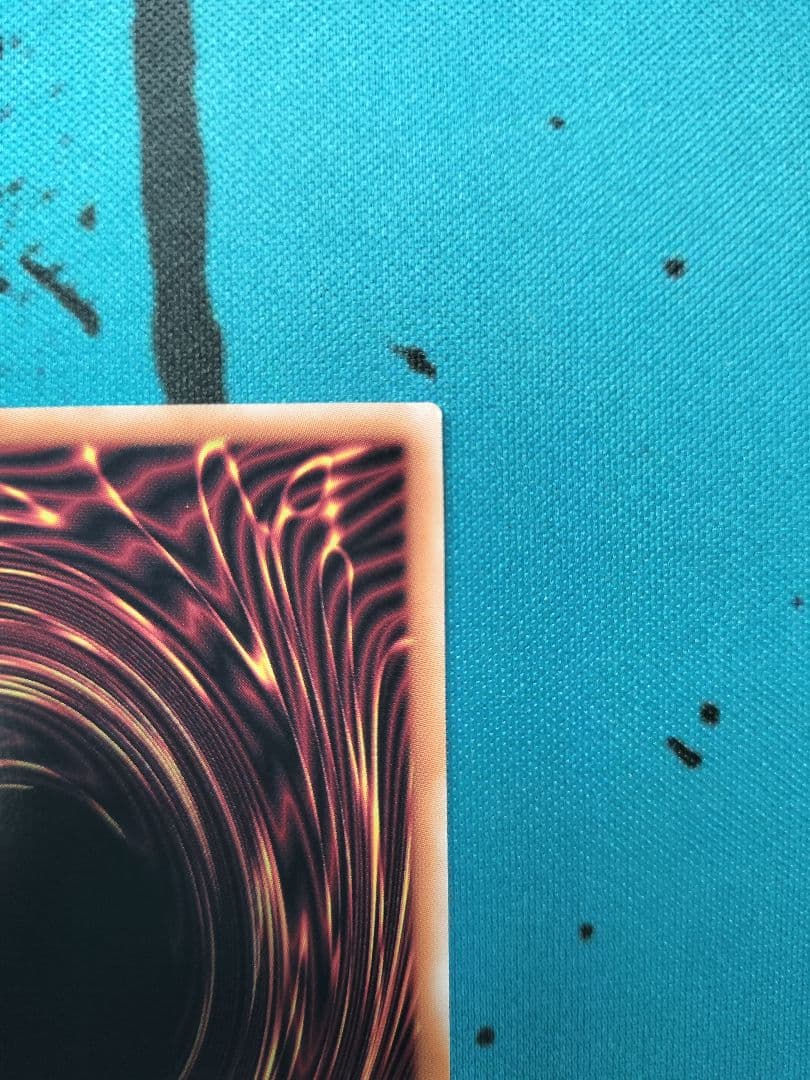 遊戯王　青眼の白龍　25th　シークレット　絵違い