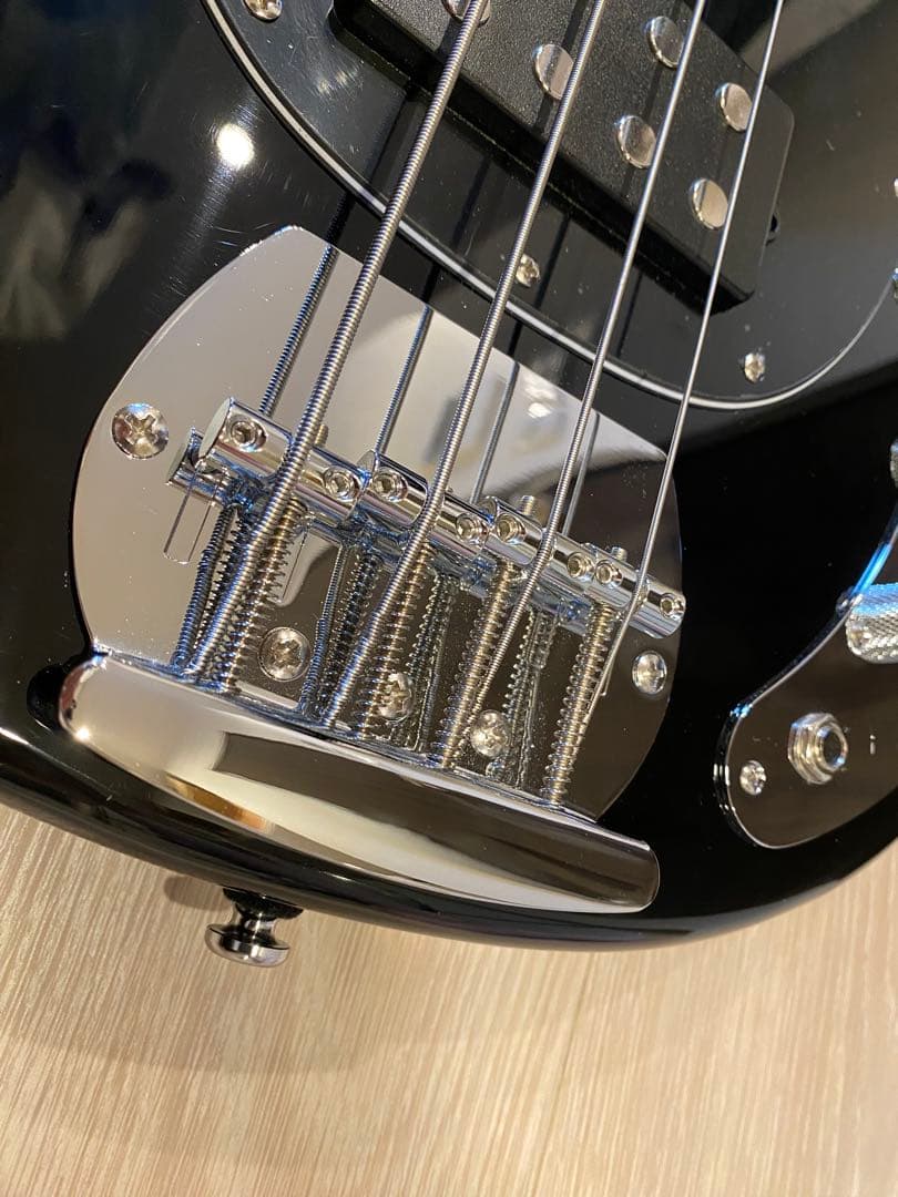 ベース sterling by music man Ray4